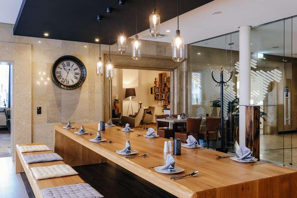 Hotel Global Inn Вольфсбург Интерьер фото