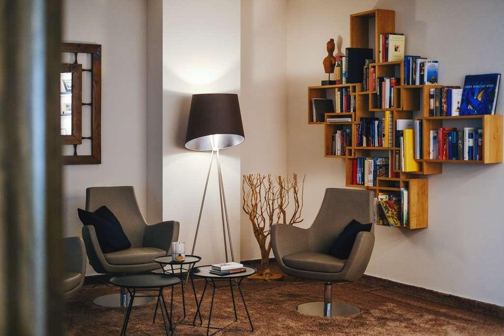 Hotel Global Inn Вольфсбург Интерьер фото